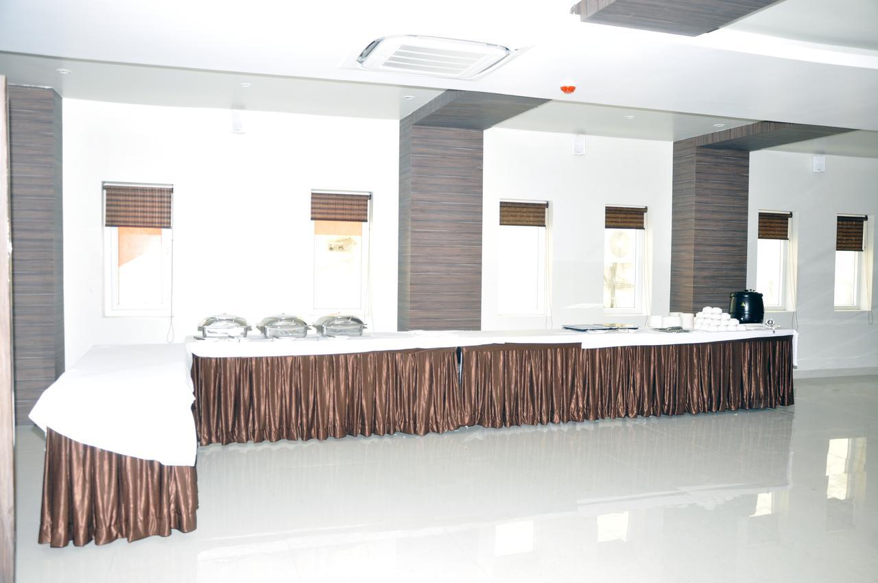 Hotel Dolphin Sambalpur Εξωτερικό φωτογραφία